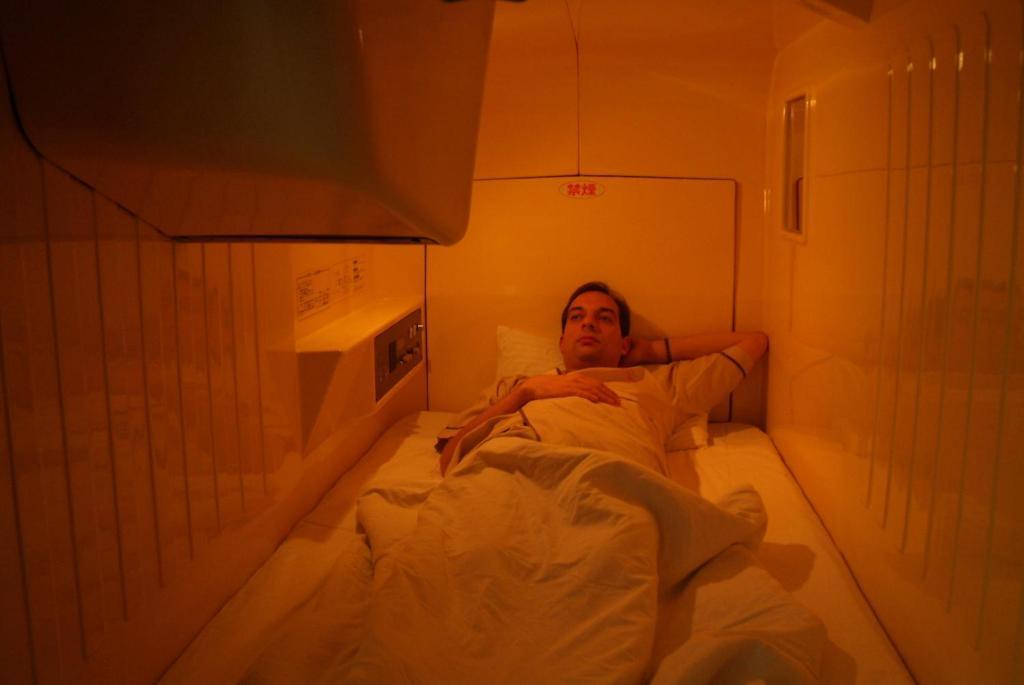 Capsule Hotel&sauna Ikebukuro Plaza Hotel cápsula Tokio