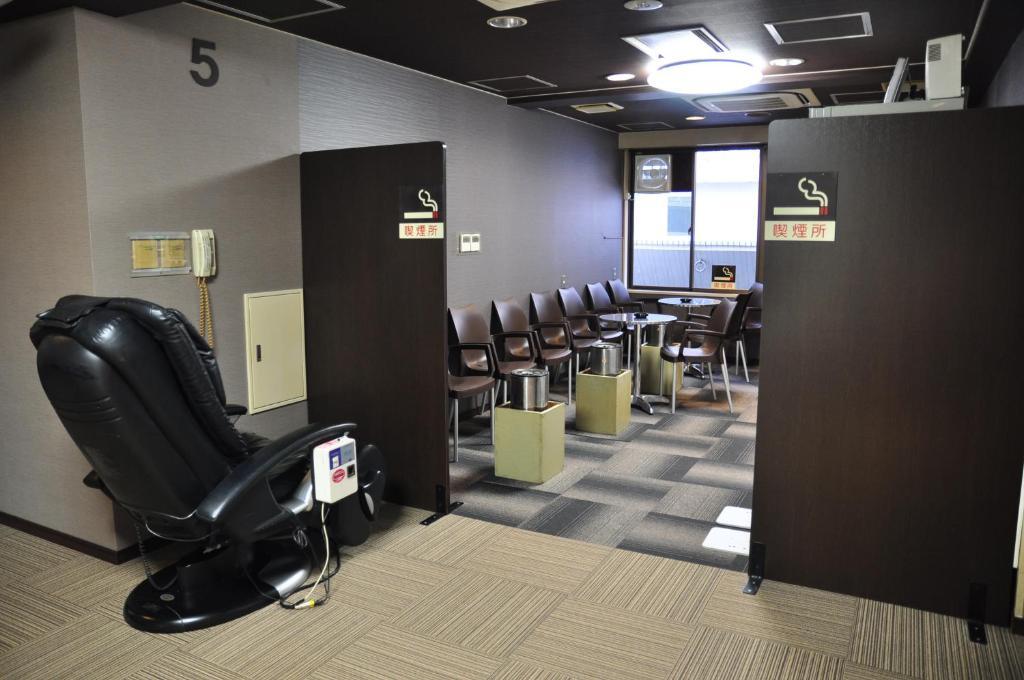Capsule Hotel&sauna Ikebukuro Plaza Hotel cápsula Tokio